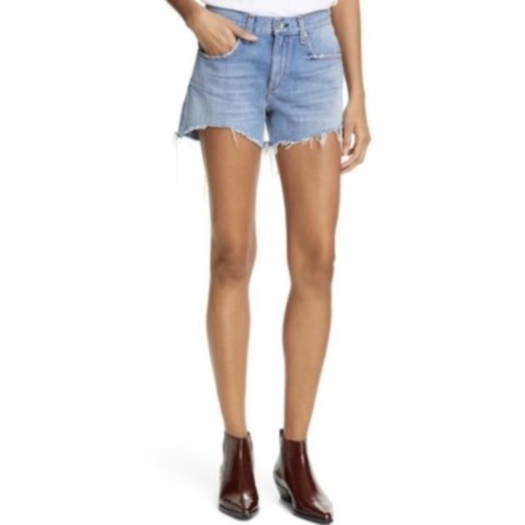 Rag & Bone | Dre 100% Cotton Low-Rise Raw Hem Denim Jean Shorts in Clean Bishop - Picture 3 of 9